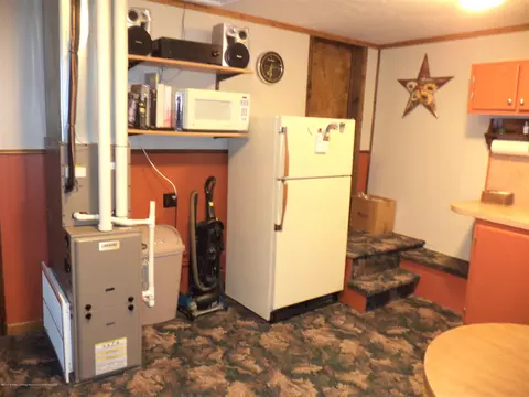 611 E State St, Saint Johns, MI 48879 photo 17