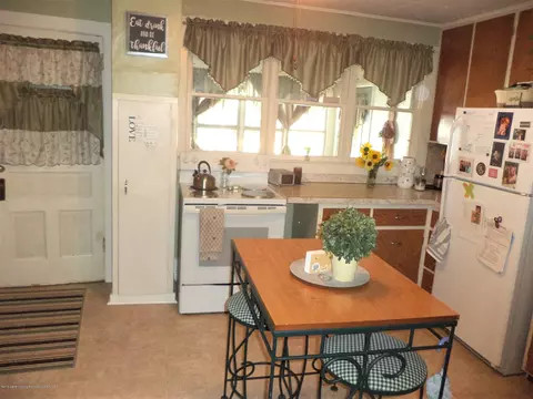 611 E State St, Saint Johns, MI 48879 photo 24