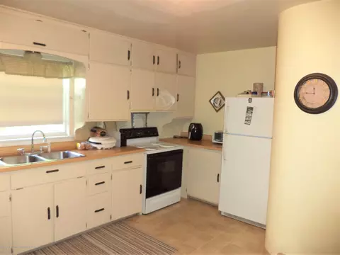 611 E State St, Saint Johns, MI 48879 photo 38