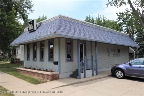 611 E State St, Saint Johns, MI 48879 photo 5