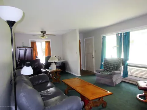 6409 Shoeman Rd, Haslett, MI 48840 photo 4