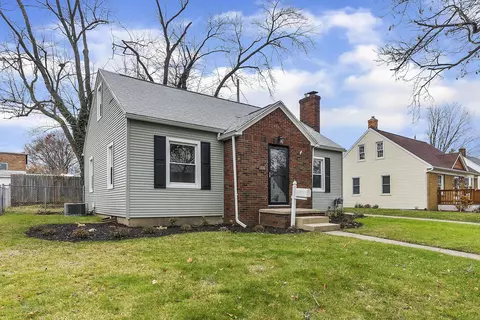 1924 Devonshire Ave, Lansing, MI 48910 photo 2