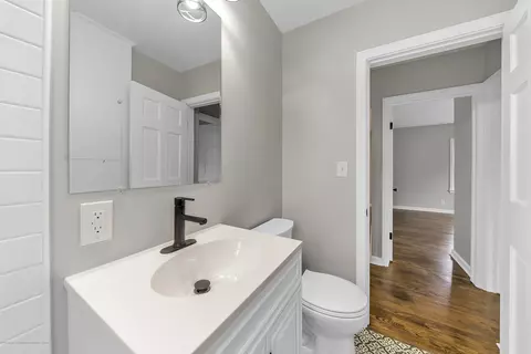 1924 Devonshire Ave, Lansing, MI 48910 photo 17