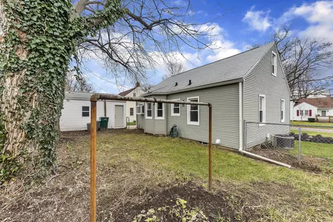 1924 Devonshire Ave, Lansing, MI 48910 photo 25