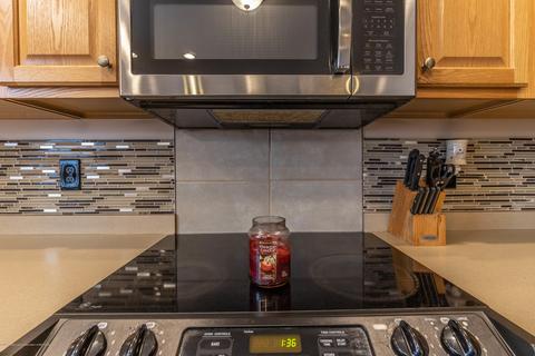 5485 Earliglow Ln, Haslett, MI 48840 photo 15