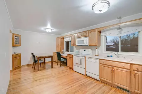4666 Crampton Way, Holt, MI 48842 photo 6