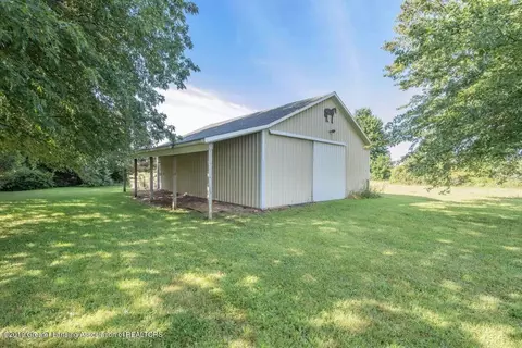 2390 E Herbison Rd, Bath, MI 48808 photo 34