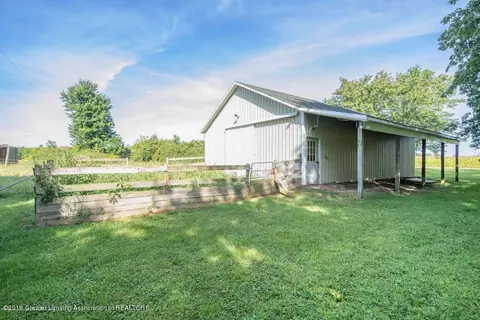 2390 E Herbison Rd, Bath, MI 48808 photo 35