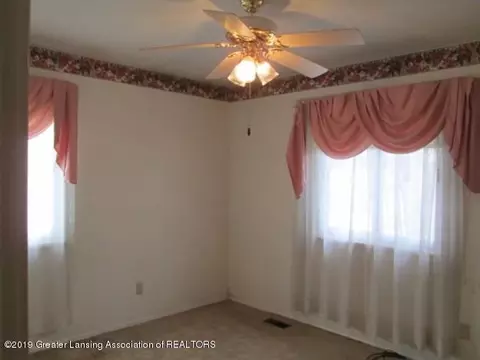 3944 Sheffield Blvd, Lansing, MI 48911 photo 19