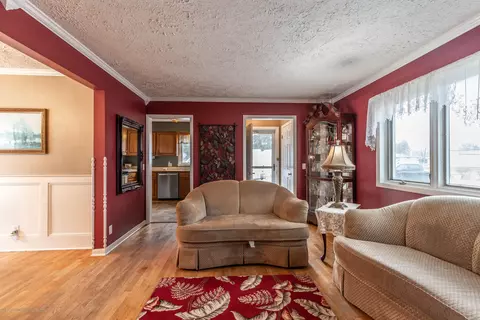 1742 E Stoll Rd, Lansing, MI 48906 photo 4