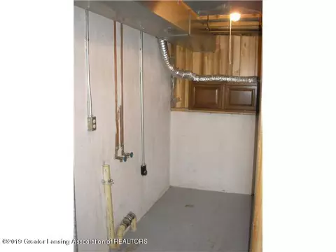 1107 N Chimney Hill Dr, Dewitt, MI 48820 photo 7