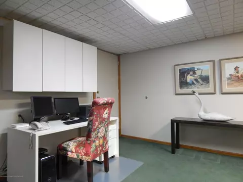 12460 Upton Rd, Bath, MI 48808 photo 46