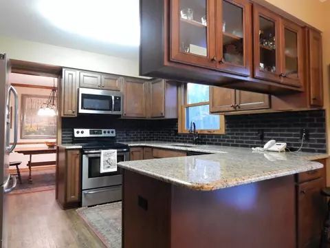 12460 Upton Rd, Bath, MI 48808 photo 10