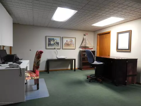 12460 Upton Rd, Bath, MI 48808 photo 45