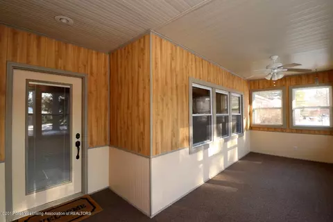 4642 Arrowhead Rd, Okemos, MI 48864 photo 2