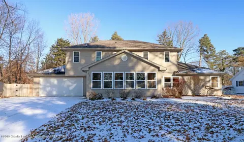 4642 Arrowhead Rd, Okemos, MI 48864 photo 1