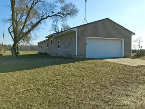 11900 E Sidney Rd, Crystal, MI 48818 photo 25