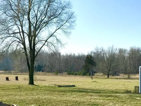 11900 E Sidney Rd, Crystal, MI 48818 photo 3