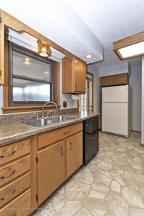 816 W 818 W Main St, Dewitt, MI 48820 photo 11