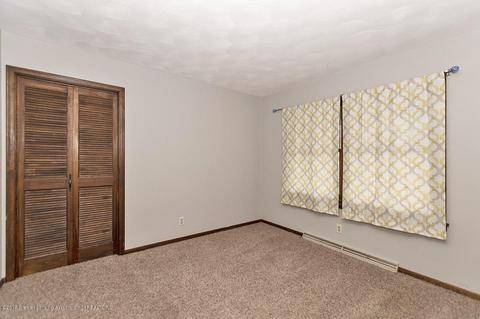 816 W 818 W Main St, Dewitt, MI 48820 photo 8