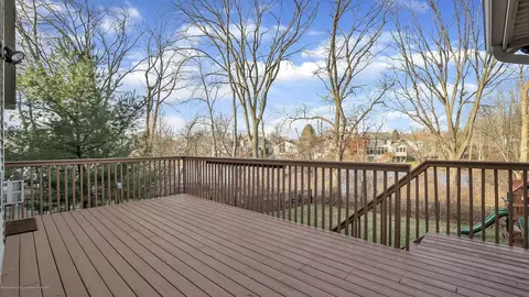7979 Ashbrook Dr, Haslett, MI 48840 photo 16
