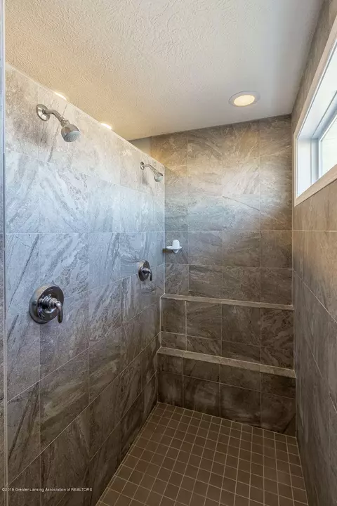 1184 Lobelia Ln, Dewitt, MI 48820 photo 30