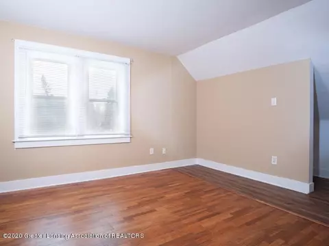 1108 Hapeman St, Lansing, MI 48915 photo 11
