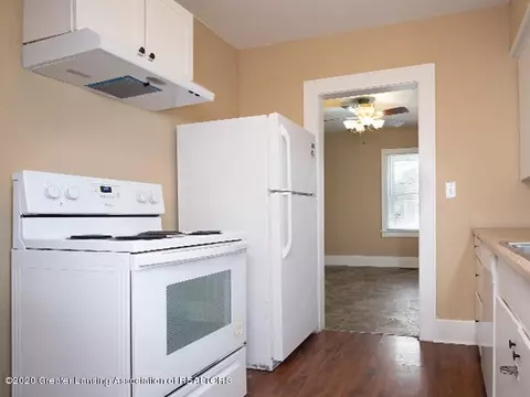 1108 Hapeman St, Lansing, MI 48915 photo 8
