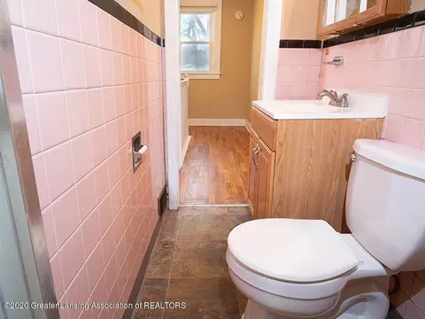 1108 Hapeman St, Lansing, MI 48915 photo 16