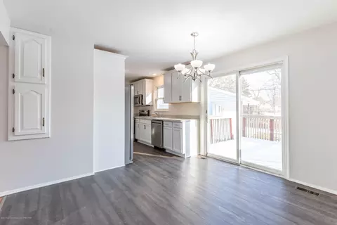 4501 Wainwright Ave, Lansing, MI 48911 photo 5