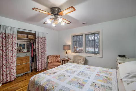 5638 Old Lansing Rd, Lansing, MI 48917 photo 8
