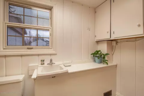 5638 Old Lansing Rd, Lansing, MI 48917 photo 13