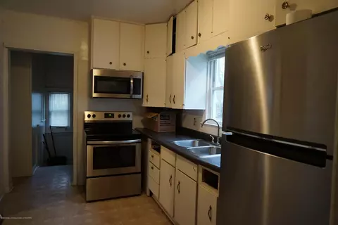 714 Johnson Ave, Lansing, MI 48906 photo 6