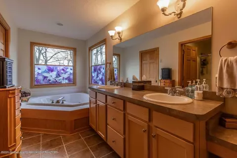 3150 Crofton Dr, Dewitt, MI 48820 photo 33