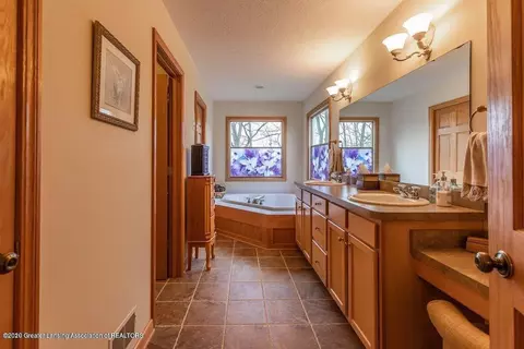 3150 Crofton Dr, Dewitt, MI 48820 photo 34