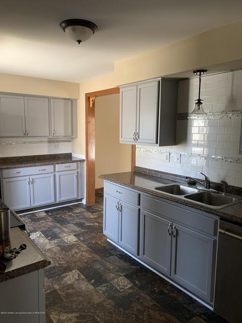 6766 W Beard Rd, Perry, MI 48872 photo 2