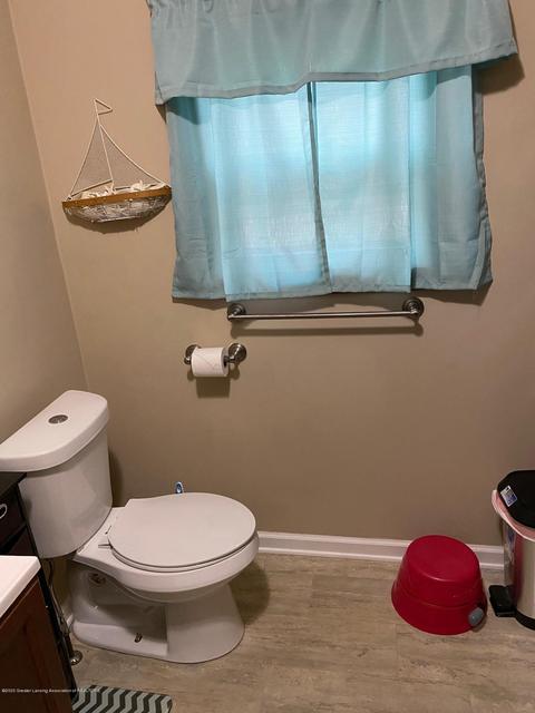 6766 W Beard Rd, Perry, MI 48872 photo 9
