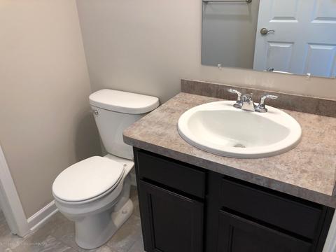 5153 Stone River Cir, Jackson, MI 49201 photo 17
