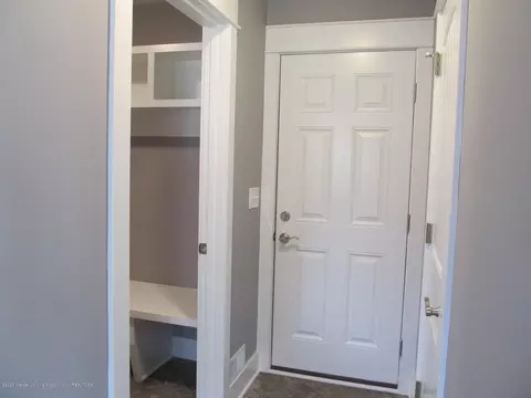 5181 Stone River Rd, Jackson, MI 49201 photo 13