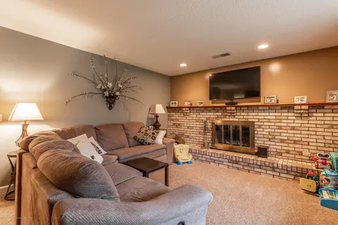 1237 Sandhill Dr, Dewitt, MI 48820 photo 9