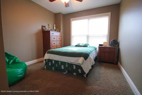 1047 Oakwood, Dewitt, MI 48820 photo 13