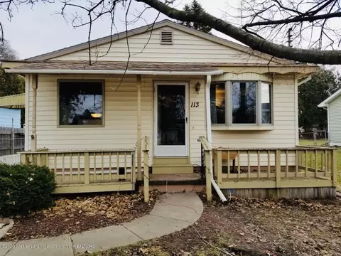 113 S Dibble Blvd, Lansing, MI 48917 photo 1