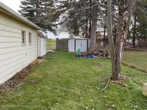 113 S Dibble Blvd, Lansing, MI 48917 photo 6