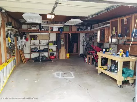 113 S Dibble Blvd, Lansing, MI 48917 photo 4