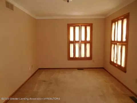 903 E Herbison Dr, Dewitt, MI 48820 photo 10
