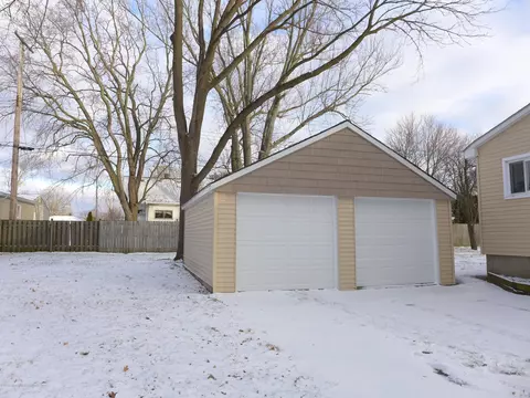 2914 Sheffer Ave, Lansing, MI 48906 photo 34
