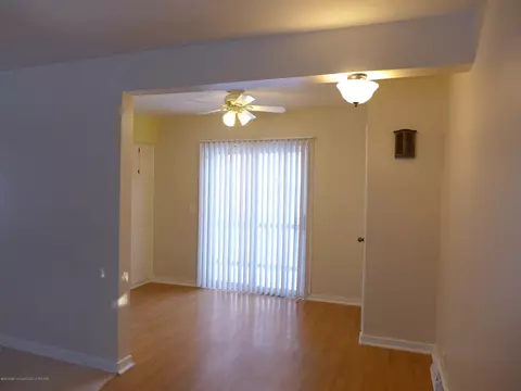 2914 Sheffer Ave, Lansing, MI 48906 photo 6