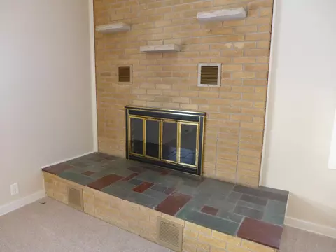 2914 Sheffer Ave, Lansing, MI 48906 photo 5