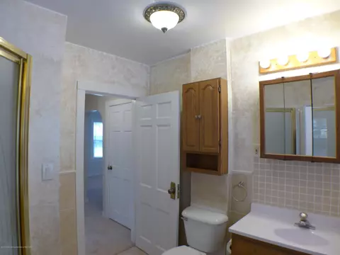 2914 Sheffer Ave, Lansing, MI 48906 photo 17