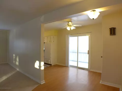 2914 Sheffer Ave, Lansing, MI 48906 photo 13